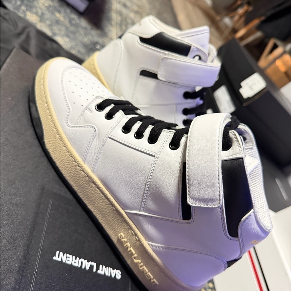 Saint Laurent LAX Mid-Top Sneakers EU 38+ White Black Leather NIB Unisex
